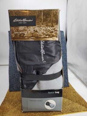 Eddie Bauer Fleece Bag 33 in x 75 in, Heavyweight Soft Fleece Zip Pocket New (1)